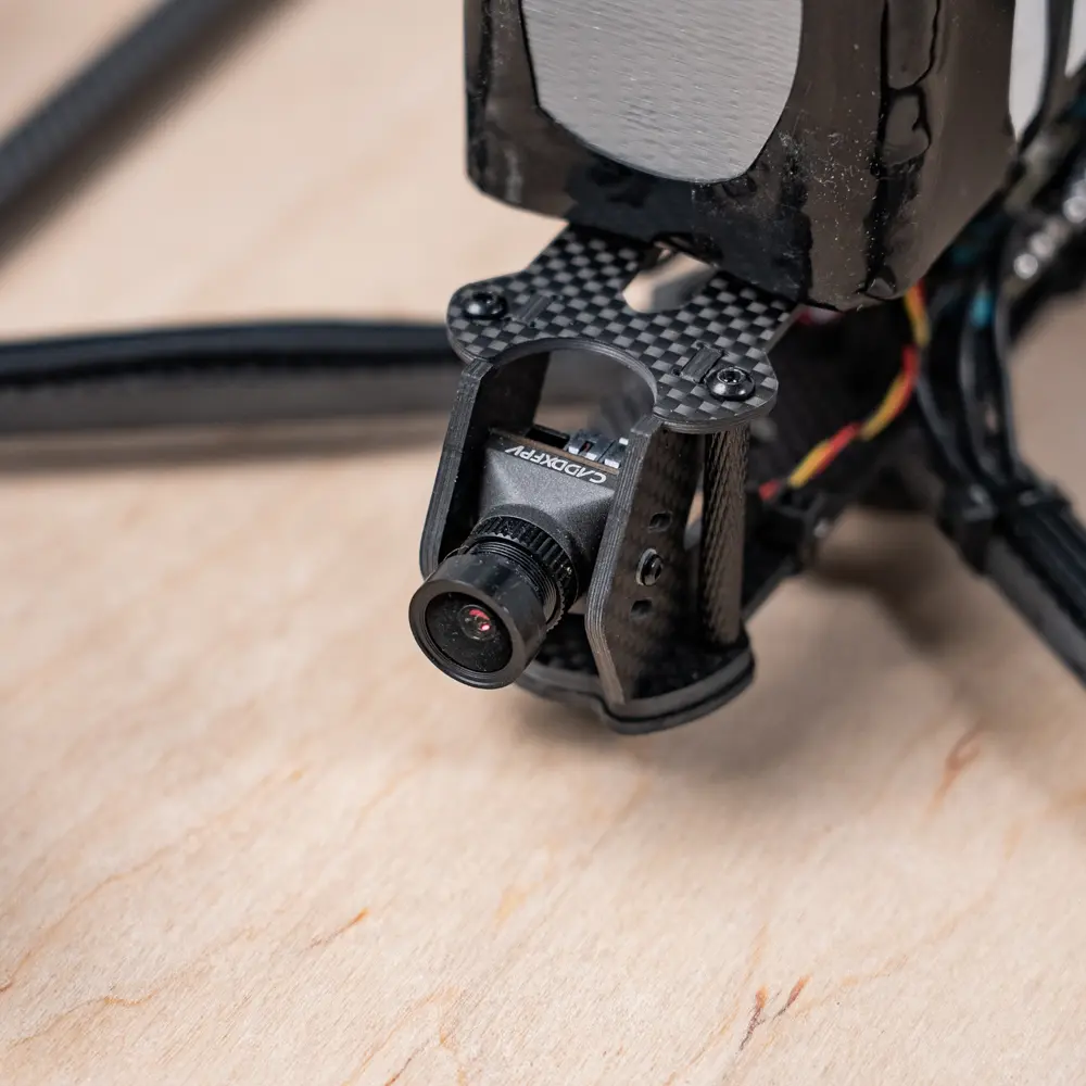 How a Fiber-Optic FPV Drone Works and Its Advantages