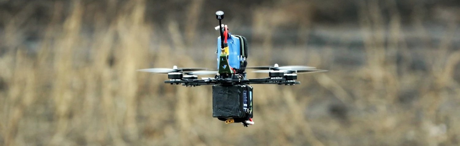 How to maintain control of the drone when the signal is lost?