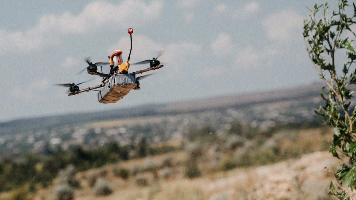 Як захистити позиції від ворожих FPV-дронів